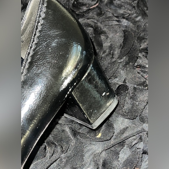 Authentic Gucci shoes - Picture 6 of 6